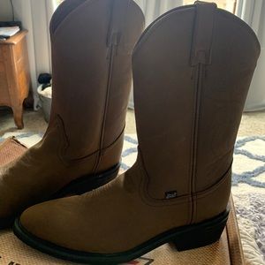 Men’s Justin Crazy Cow Boots New in Box